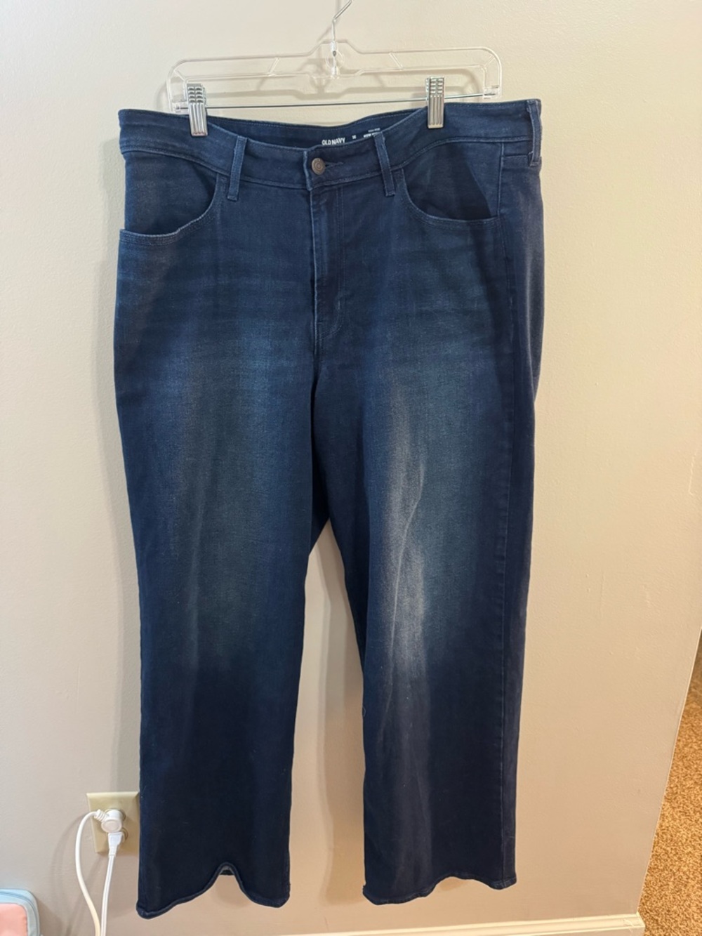Old Navy High Rise wide leg jeans size 16